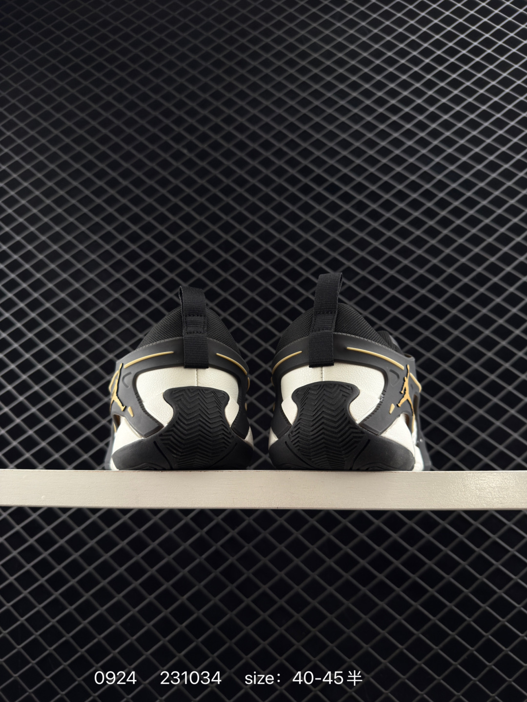 （NIKE）JORDAN HEIR PF